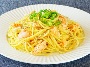 たらと鮭のおさかなさんたっぷりパスタ
