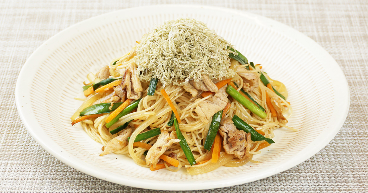 とろろ昆布のせそうめんチャンプルー | びっくらこん！レシピ