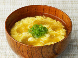とろろ昆布のかき玉とろろ汁[塩分ひかえめ]