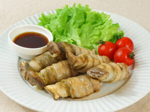 レンジ蒸し　とろろエリンギ肉巻き